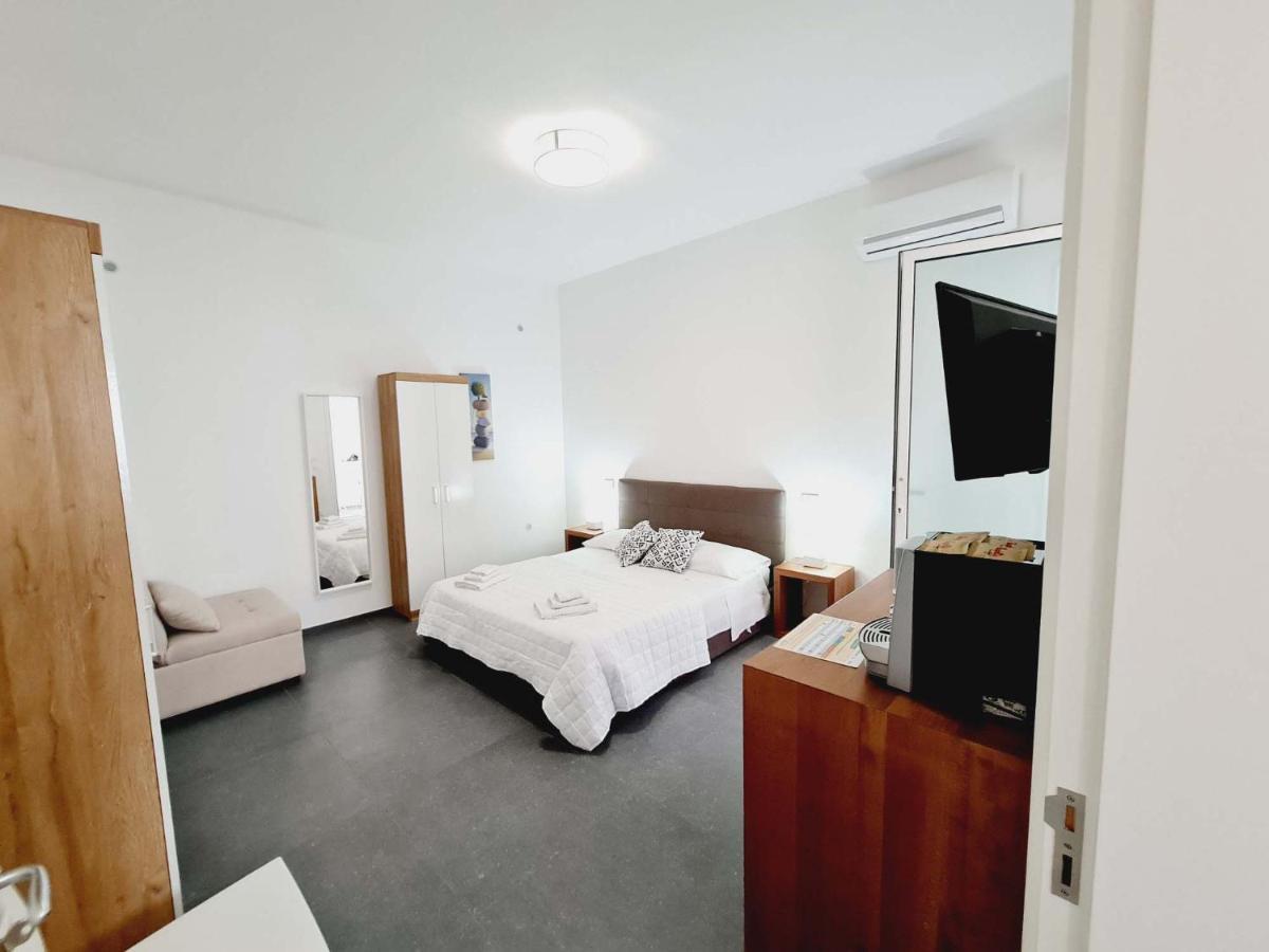 Medusa Room Apartment Porto Cesareo Exterior photo